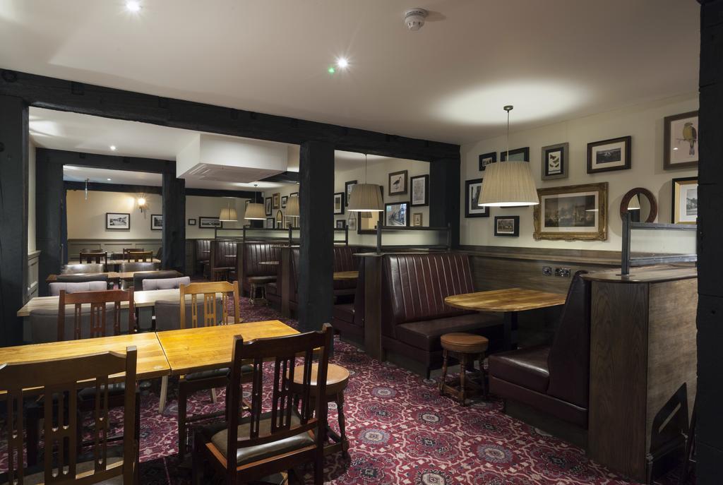 The White Hart Hotel Wetherspoon Okehampton Exterior foto